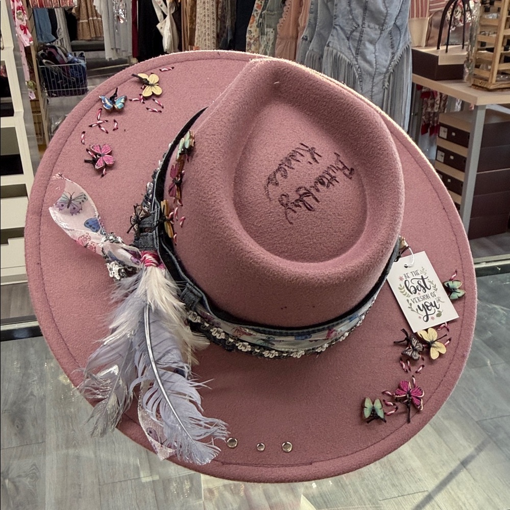 HAT: Butterfly Kisses